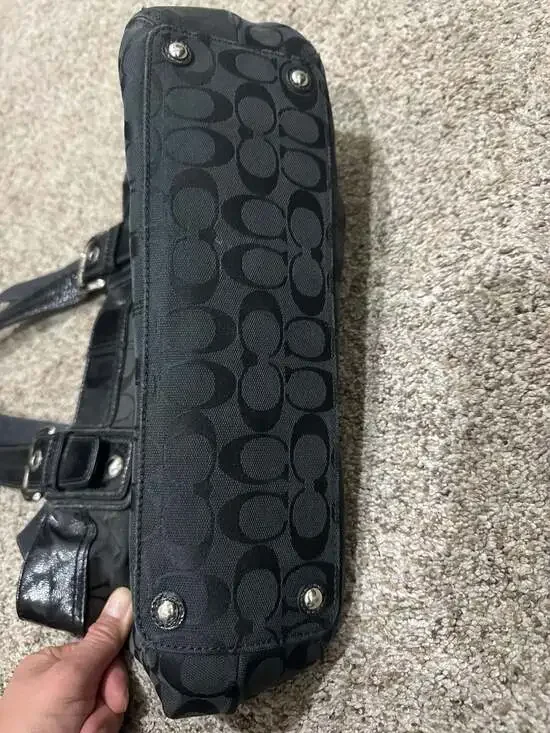 Coach Soho Large Signature Pleated Tote Black Canvas and Leather F13742 - Picture 4 of 12